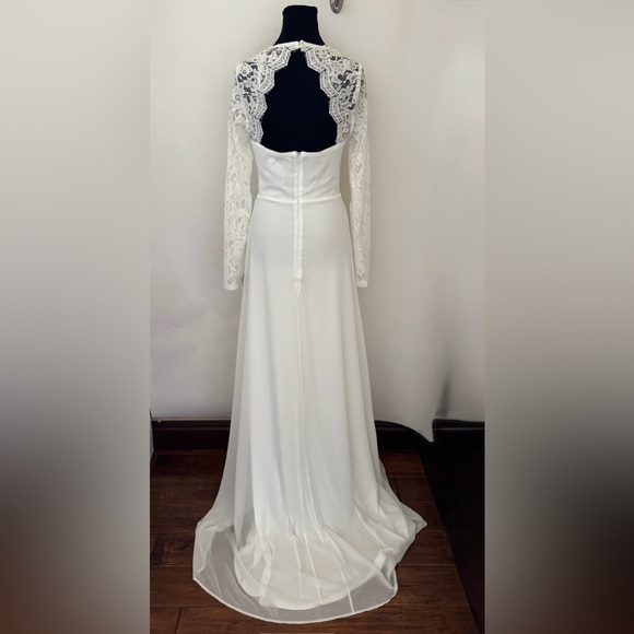 Lulus Promised Forever White Lace Long Sleeve Backless Maxi Dress, Size S, NWT - Picture 9 of 16